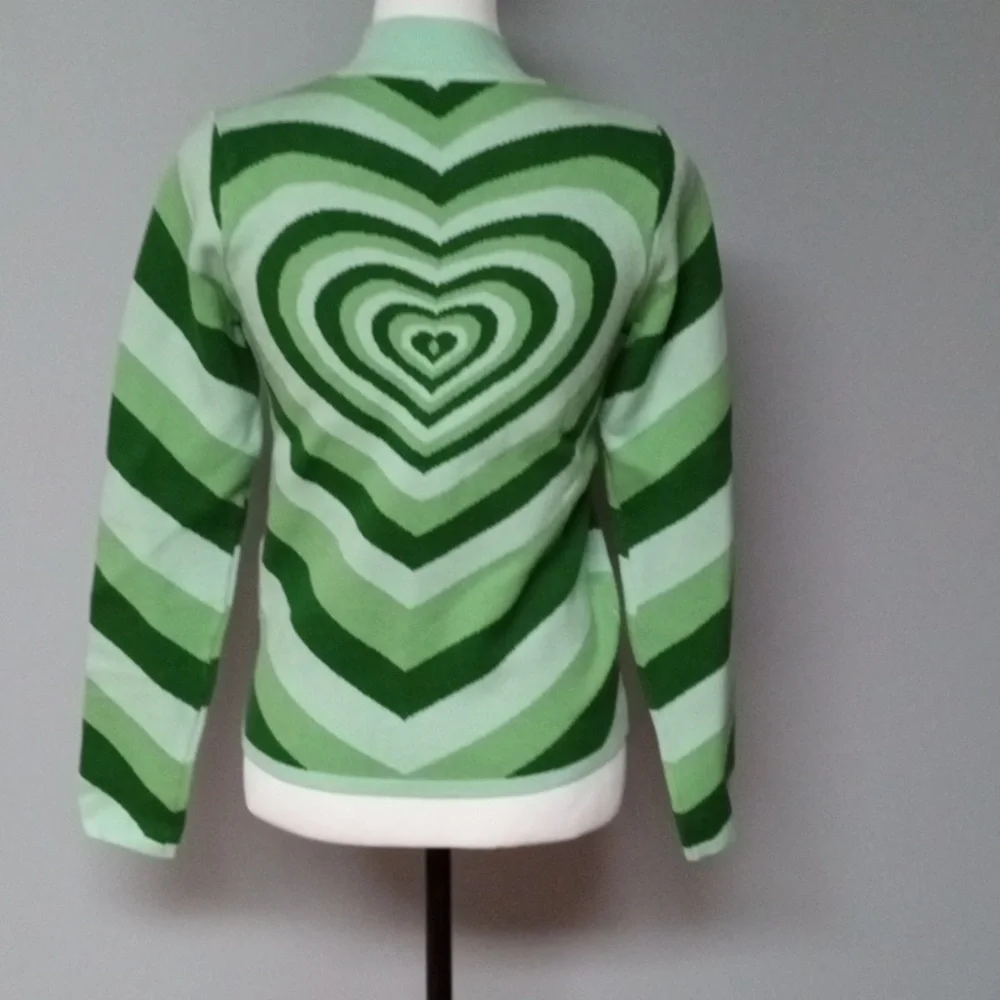NWT Green Heart Mock Neck Long Sleeve Sweater - Picture 8 of 11